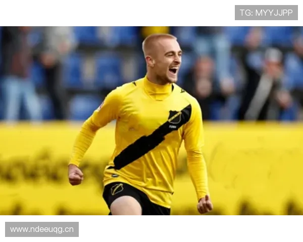 曹圭成本赛季进球数据持续提升，联赛表现稳健