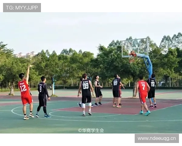 篮球比赛计时规则详解：时间如何影响比赛进程